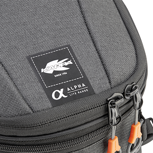 AH203 Bolsa extensible para sillin y para defensas de motor